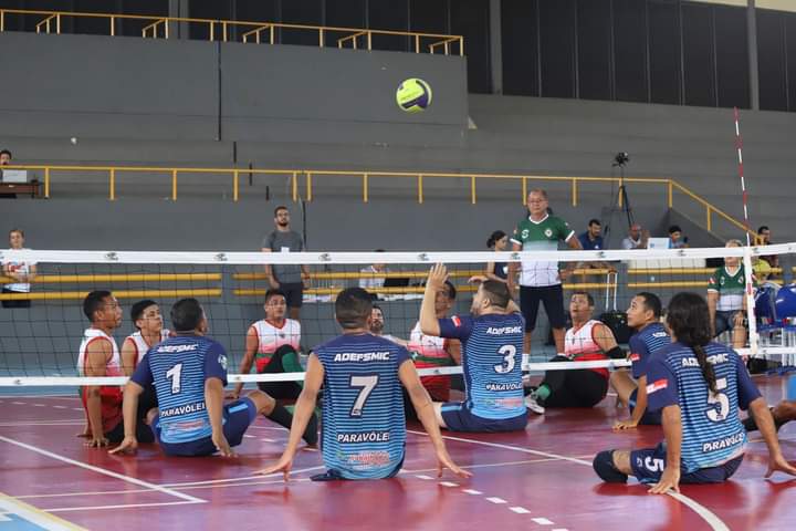 Atividade esportiva da ADEFSMIC